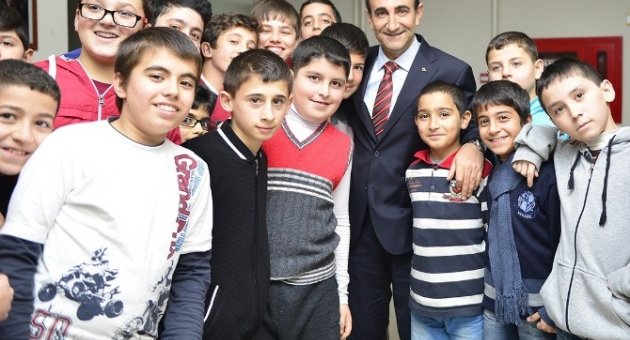 Yıldırım’da 7’den 70’e Tiyatro