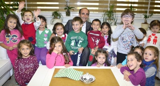 Yıldırımlı Öğrencilere Tiyatro Müjdesi