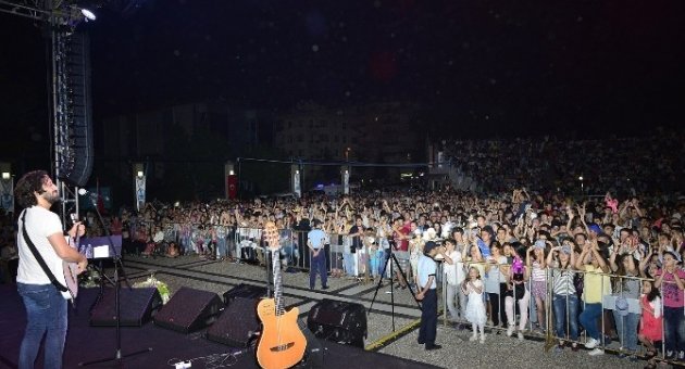 Yıldırımlılar Fettah Can’la Coştu