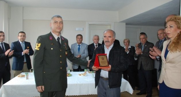 Yılın Şoförü Plaketle Ödüllendirildi