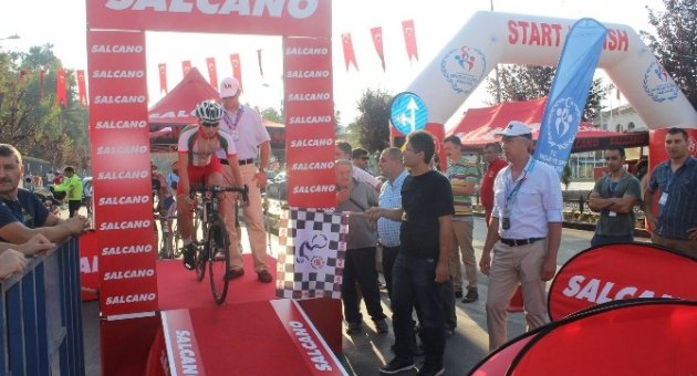 ‘yol Bisiklet Balkan Şampiyonası’ Edirne’de Start Aldı