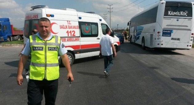 Yolcu Otobüsüyle Çarpışan Motosiklet Sürücüsü Öldü