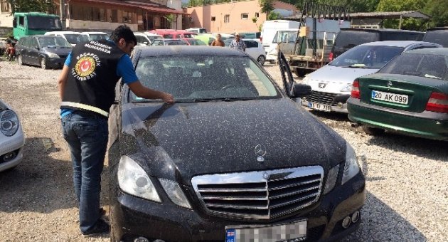 Yurt Dışından Getirilen Lüks Otomobillere Operasyon