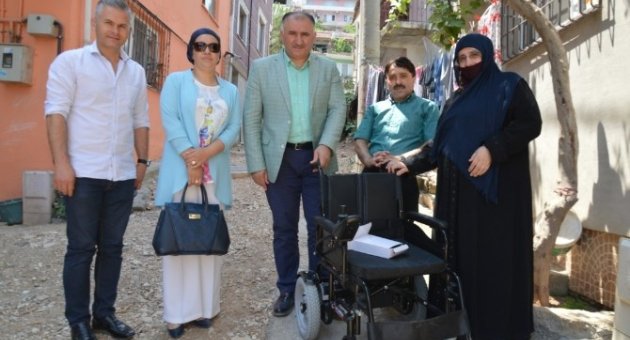 Yürüme Engelli İki Kişinin Daha Yüzü Güldü