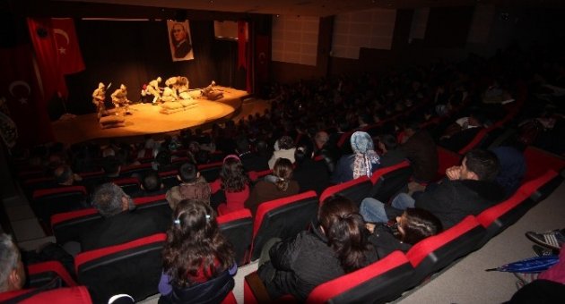 Zaferin Kahramanları Menderes’te Anıldı
