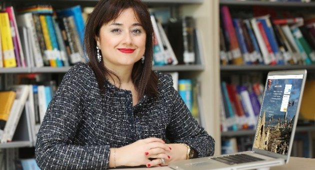 Zeki Alasya’nın Yası Sanal Alemde De Tutuldu