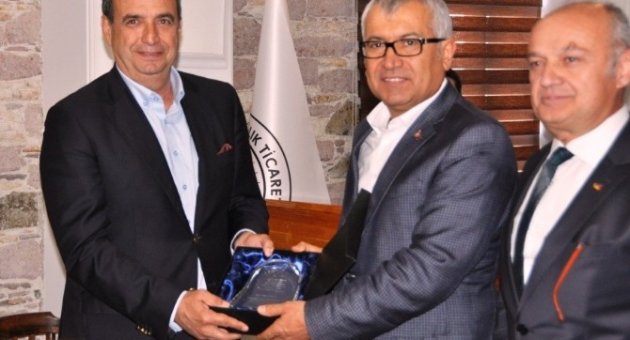"zeytin Varsa Hayat Var" Paneli İlgiyle İzlendi