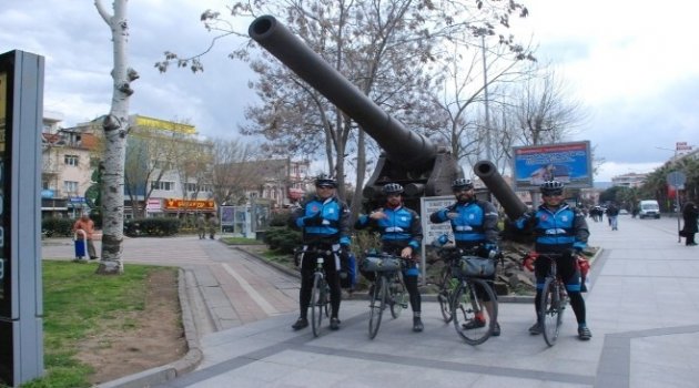 Bisikletçiler Manavgat'tan Çanakkale Şehitlerine Toprak Getirdi