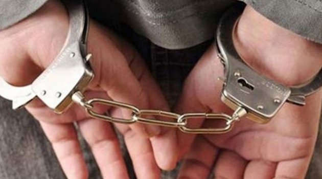 Çanakkale'de Göçmen Kaçakçısı 3 Kişi Tutuklandı