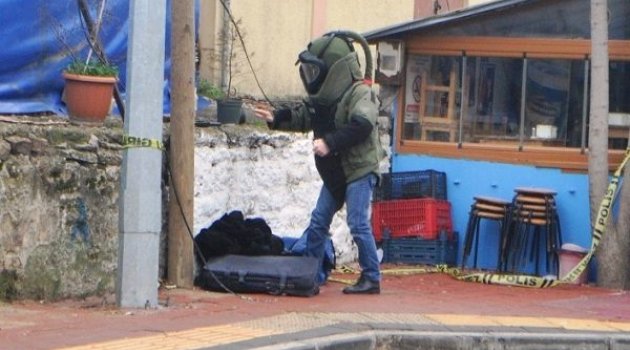 Çanakkale'de Pazar Girişinde Bomba Alarmı