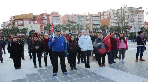 Çanakkale'de Şehitlere Saygı Yürüyüşüne 15 Kişi Katıldı
