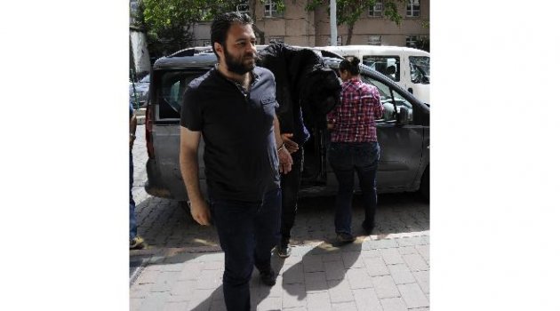 Çanakkale'de Televizyon Hırsızı Yakalandı
