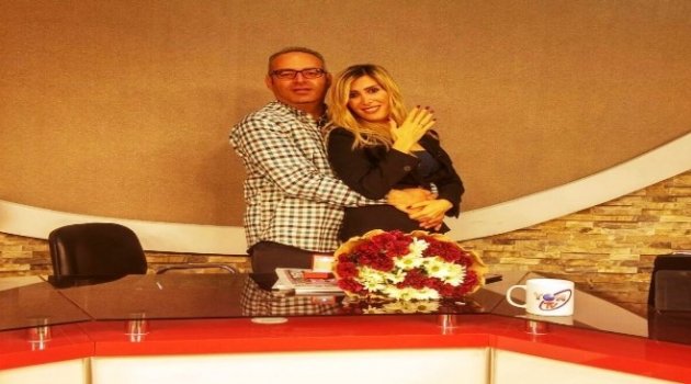 Canlı Yayında Sürpriz Evlilik Teklifi