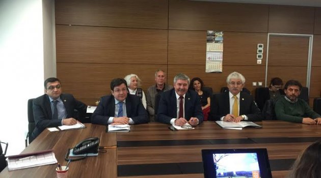 CHP’Lİ VEKİLLERDEN ÇEVRE BAKANLIĞINA ÇIKARMA