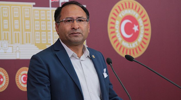 CHP'li Roman Milletvekili  Özcan Purçu  Kırmızı Plaka Sahibi Oldu