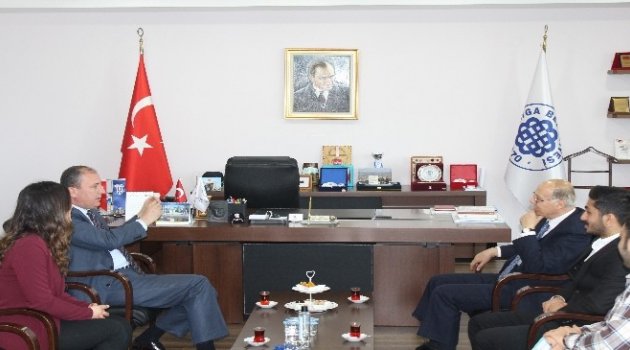 Emekli Büyükelçi Numan Hazer Başkan Işık'ı Ziyaret Etti