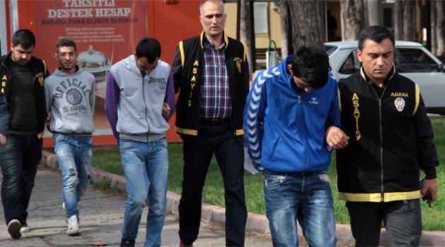 Facebook'tan kandırıp arkadaşlarıyla tecavüz etti