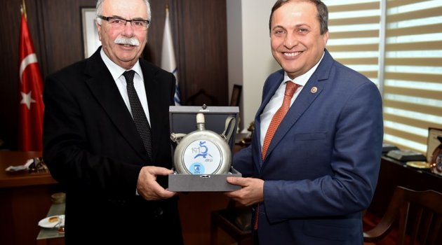 Genel Başkan Yardımcısı Torun'dan Çanakkale Belediyesine Övgü