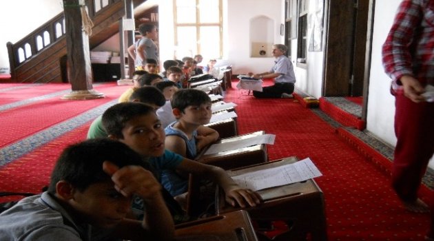 Lapseki İlçesinde Yaz Kuran Kursları Başladı