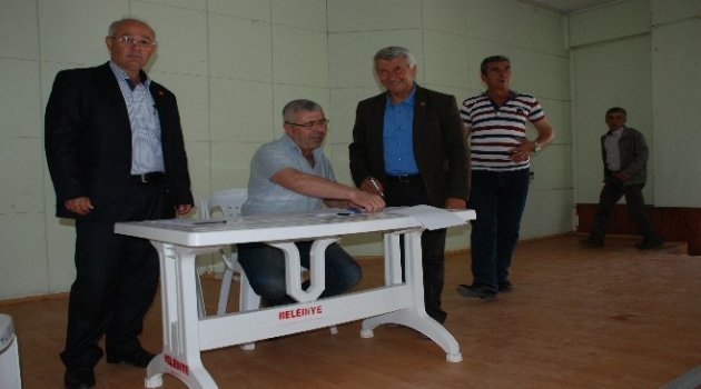 Muhtarlar Sandık Başına Gitti
