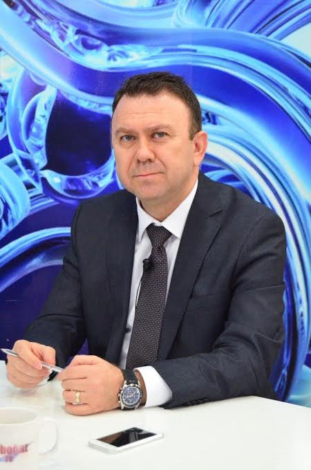 Sayın Gökhan bu ısrar niye?