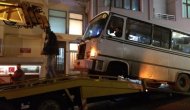 Minibüsten Fırlayan Tekerlek Tehlike Saçtı
