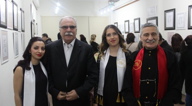 YENİ HAT SANATÇILARI SELMA KARA VE SİBEL AKBULUT TAN YENİ HAT SERGİSİ