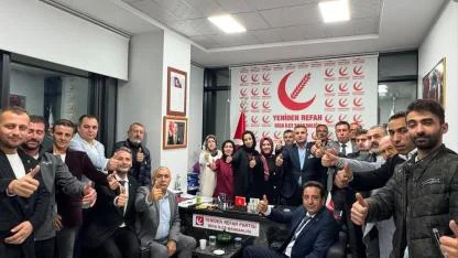 Biga’da Yeniden Refah Coşkusu: İlçe Divan Toplantısı Büyük Katılımla Gerçekleşti