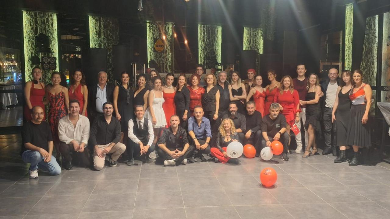 Cumhuriyetimizin 102. yılı Tango ile kutlandı.