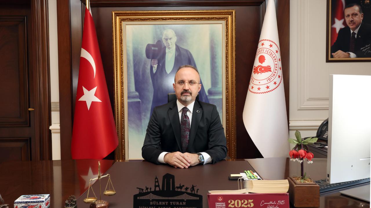 TURAN: "CUMHURİYET BAYRAMI, TÜRKİYE CUMHURİYETİ, CUMHURİYETİMİZ, 102 YAŞINDA"