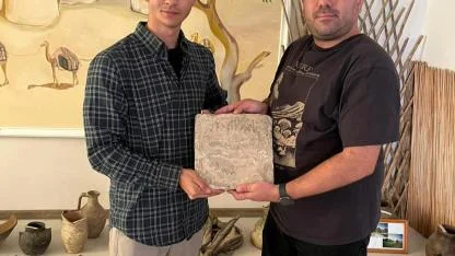 *ÇOMÜ’lü Akademisyenden Kazakistan’da Önemli Yazıt Keşfi*