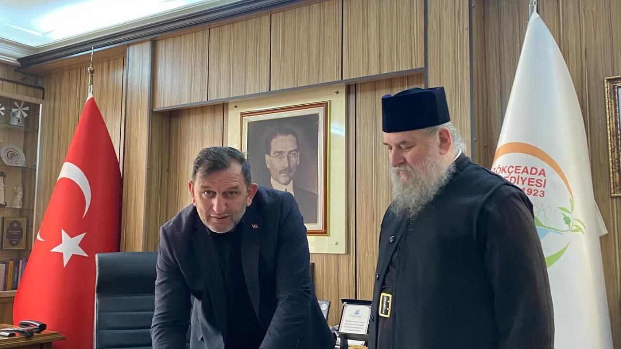 Gökçeada’da İnançlara Eşit Hizmet İçin Örnek Protokol