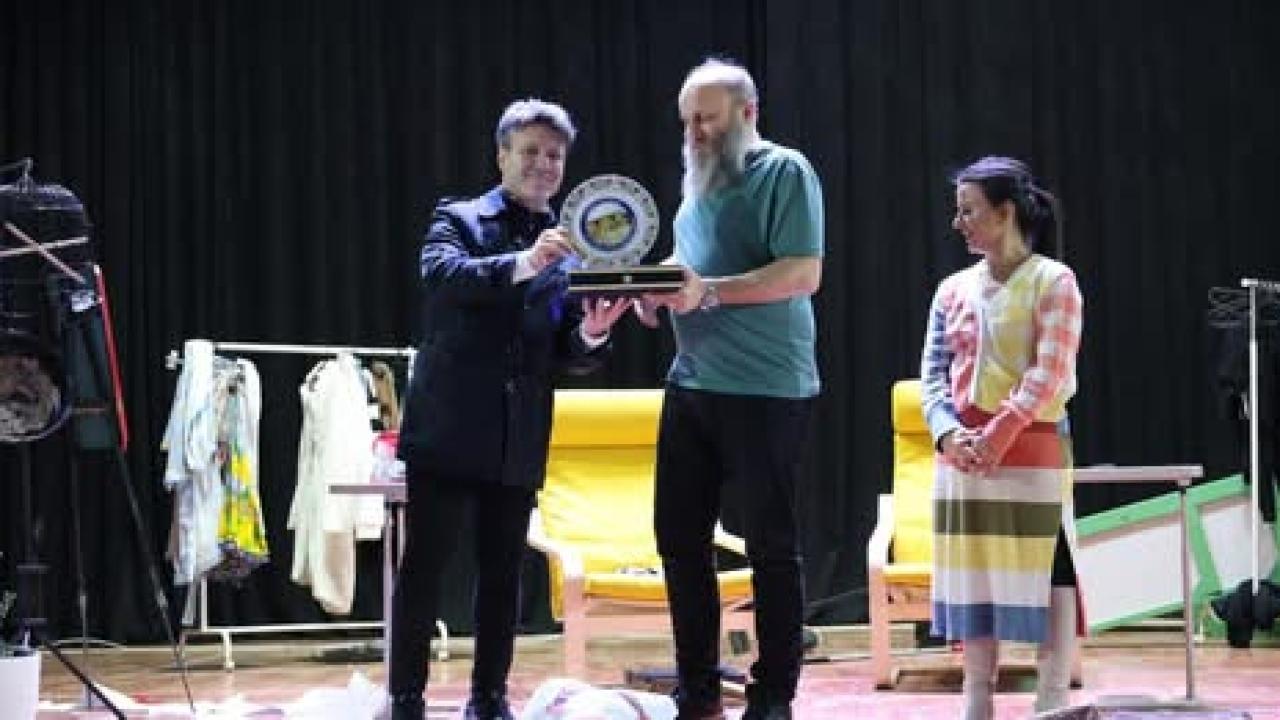 “Hangisi Gerçek” Gelibolu’da sahnelendi