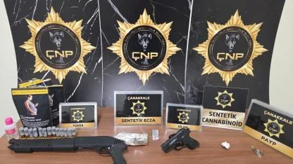 ÇANAKKALE’DE HUZUR OPERASYONU: 28 ARANAN ŞAHIS YAKALANDI