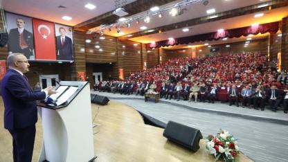 TURAN VAN'DAN SESLENDİ: "TERÖRSÜZ TÜRKİYE'NİN KAPISI AÇILDI"